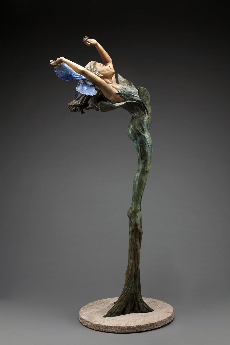 Bloom (life size)
