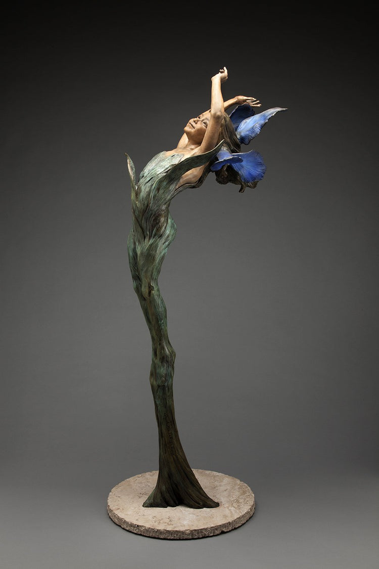 Bloom (life size)