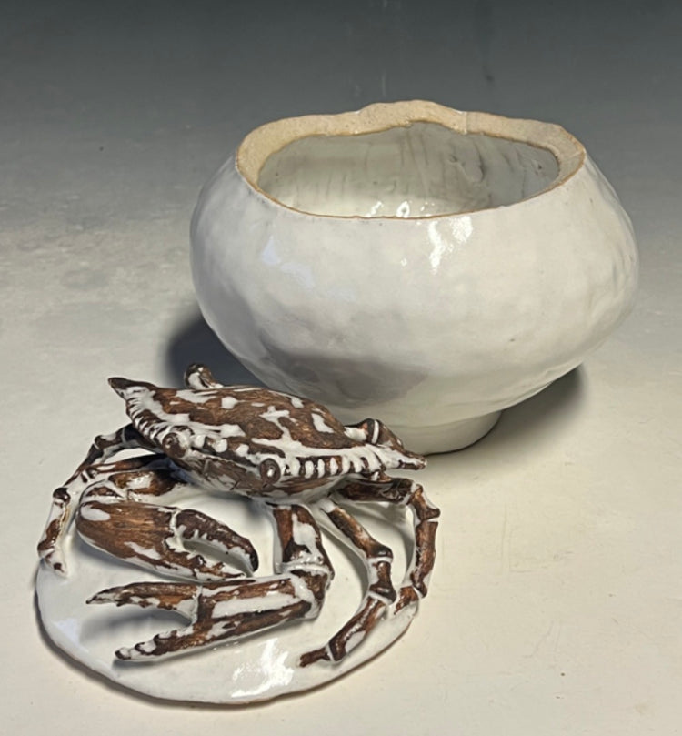 Lidded Crab Jar in Mediterranean White